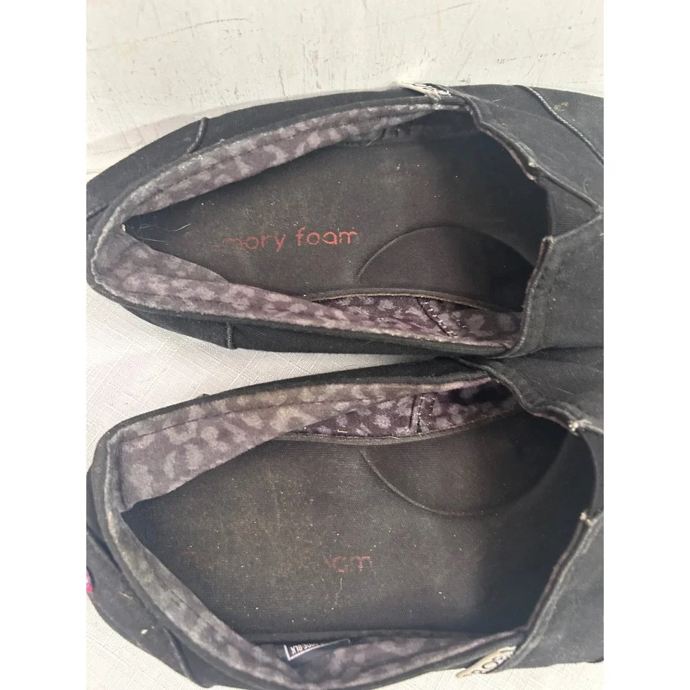 Skechers BOBS Slip On Flats Size 7.5 Black Canvas Memory Foam Womens